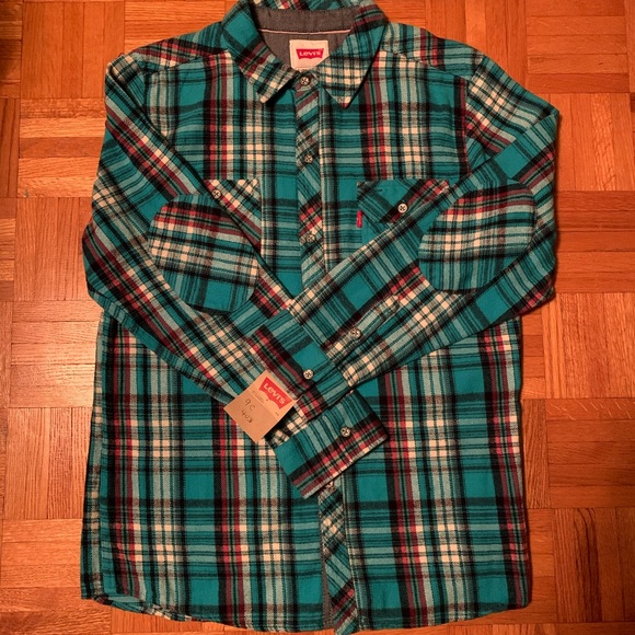 Levi’s plaid flannel button down shirt - Picture 1 of 3